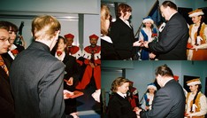 Laureaci Konkursu Primus Inter Pares w 2006 r. Medale wręcza Członek Zarządu Fundacji p. Kazimierz Kopeć, fot. M.Misiakiewicz
